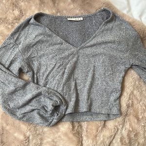 Grey top
